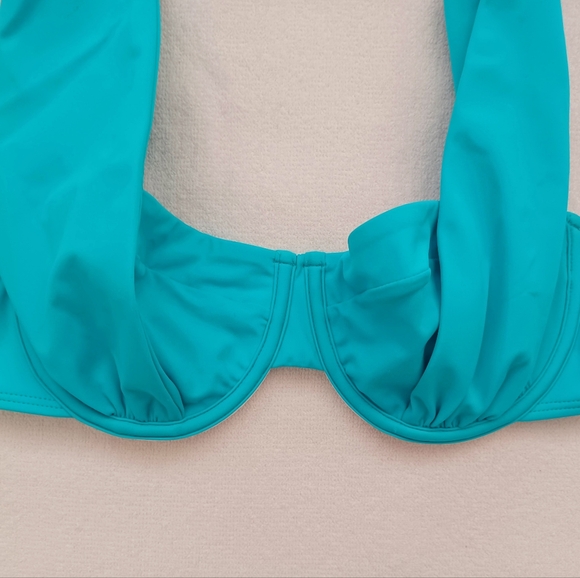 VENUS The Uplift Marilyn Bikini Top, size 34C/32D - Picture 8 of 16